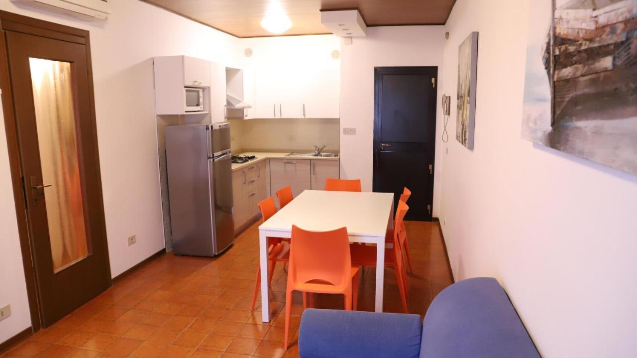 Condominio Quadrangolo-Gemini Bibione Eksteriør bilde