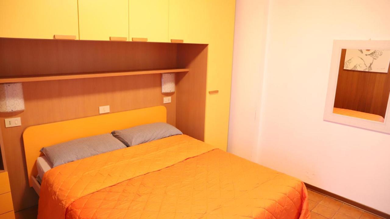 Condominio Quadrangolo-Gemini Bibione Eksteriør bilde
